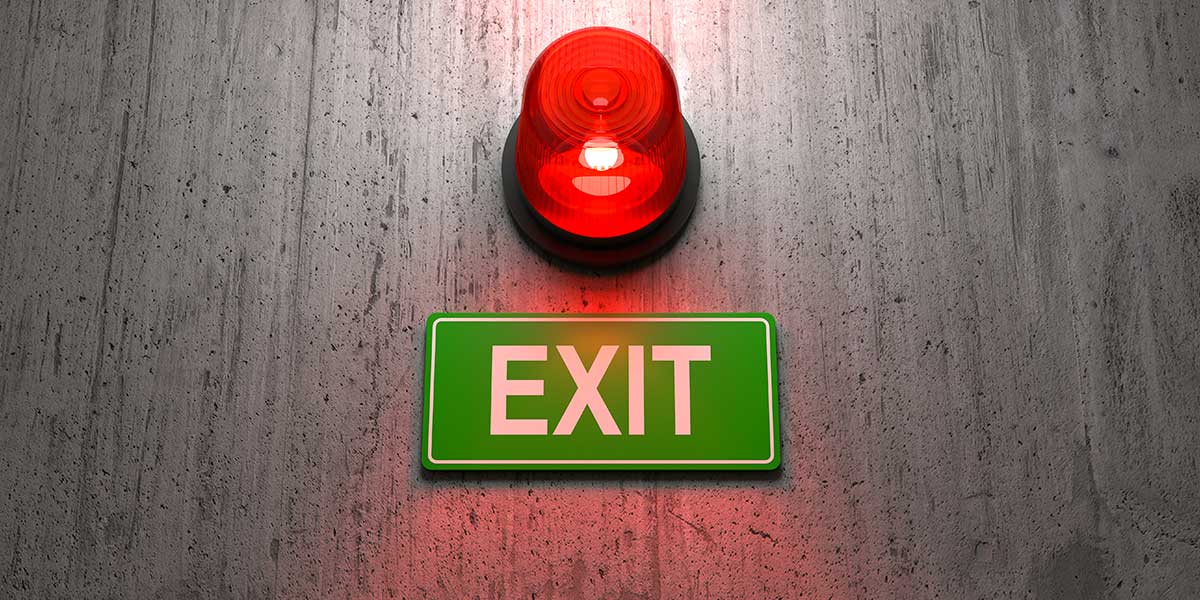 How Emergency Lighting UAE Helps Improve Workplace Safety Standards